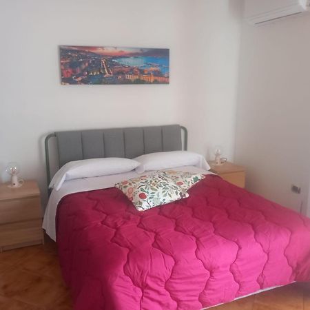 Manfredi Apartments Торре-Аннунціата Екстер'єр фото