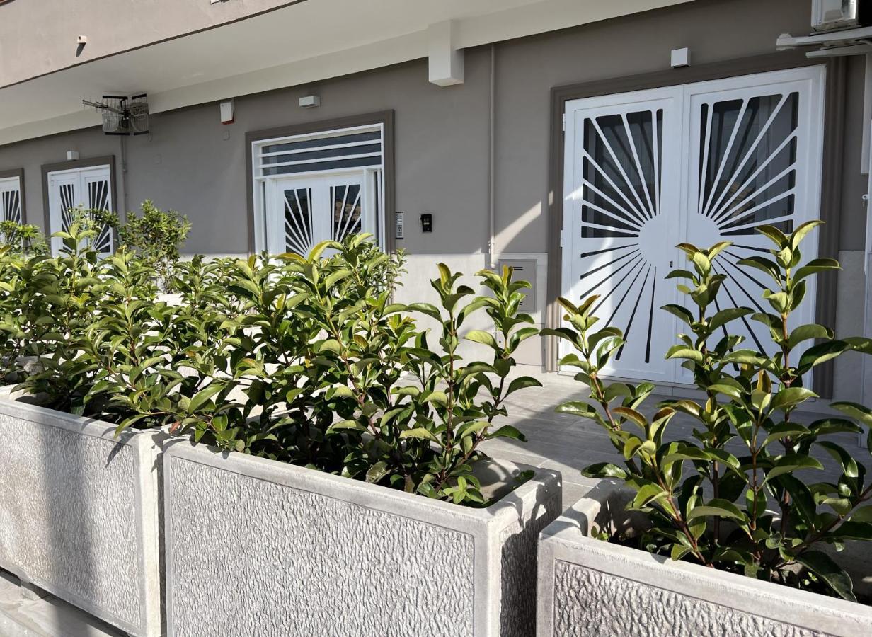 Manfredi Apartments Торре-Аннунціата Екстер'єр фото