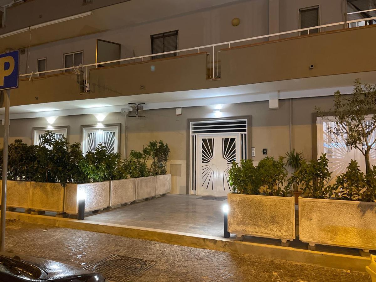 Manfredi Apartments Торре-Аннунціата Екстер'єр фото